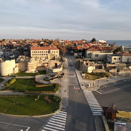 Family Hotel Lebed Nesebar Ngoại thất bức ảnh
