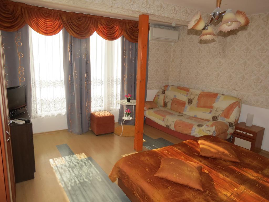 Family Hotel Lebed Nesebar Phòng bức ảnh