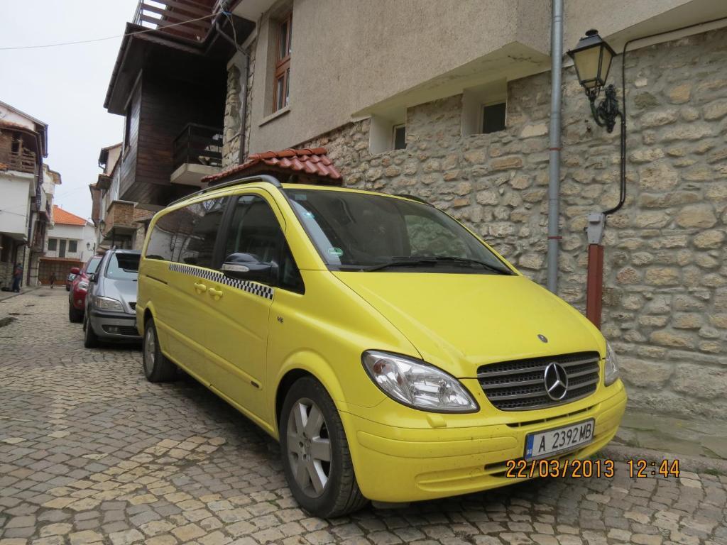 Family Hotel Lebed Nesebar Ngoại thất bức ảnh